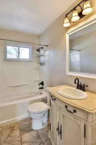 $190,000 | 13209 Matador Drive, St. Louis, MO 63141