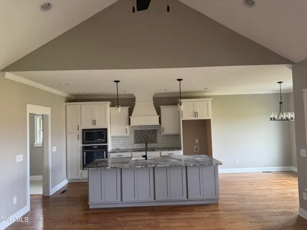$664,900 | 1424 Cabot Cove, Jonesborough, TN 37659