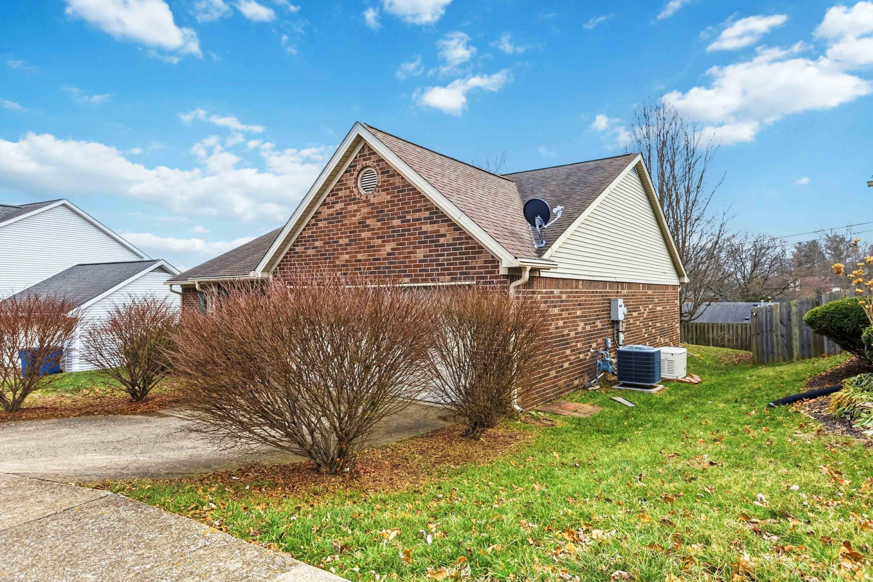 996 Wedgewood Road Lexington, KY 40514 - Photo 38 of 39 001