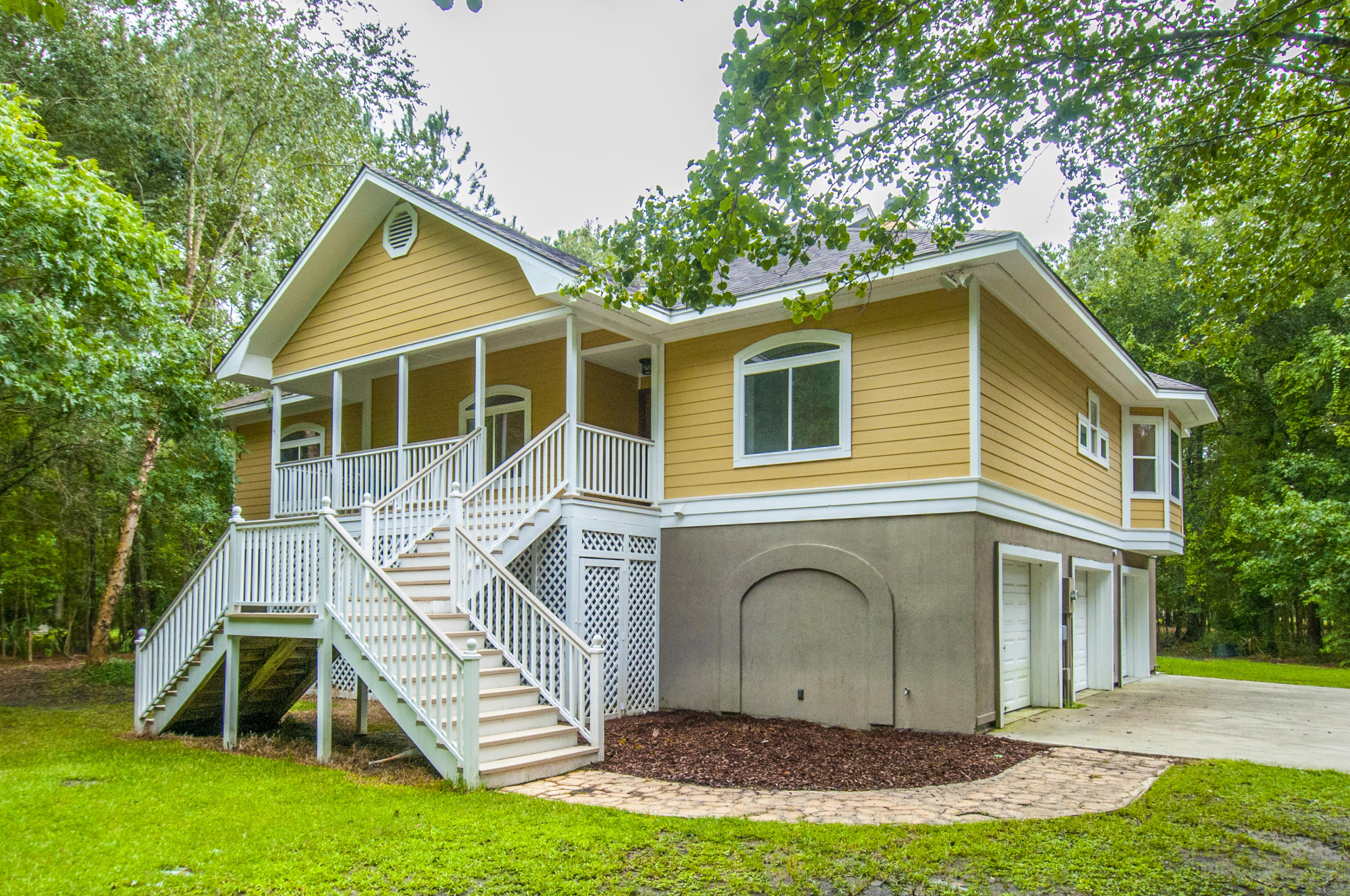 515 Commonwealth Road Mount Pleasant, SC 29466 - Photo 2 of 27 _DSC5023