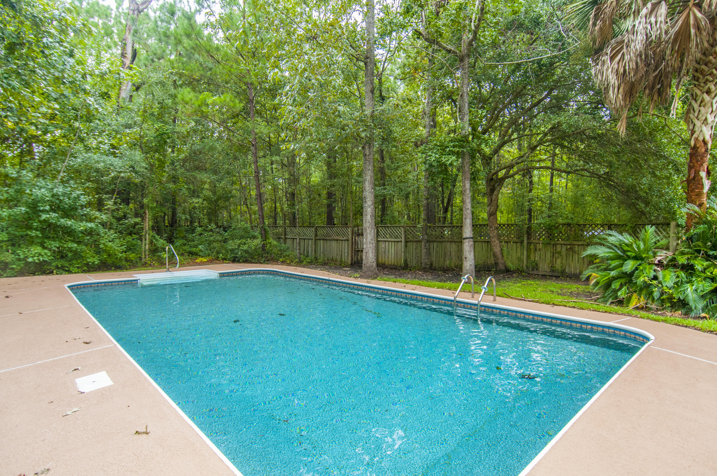 515 Commonwealth Road Mount Pleasant, SC 29466 - Photo 27 of 27 _DSC5029