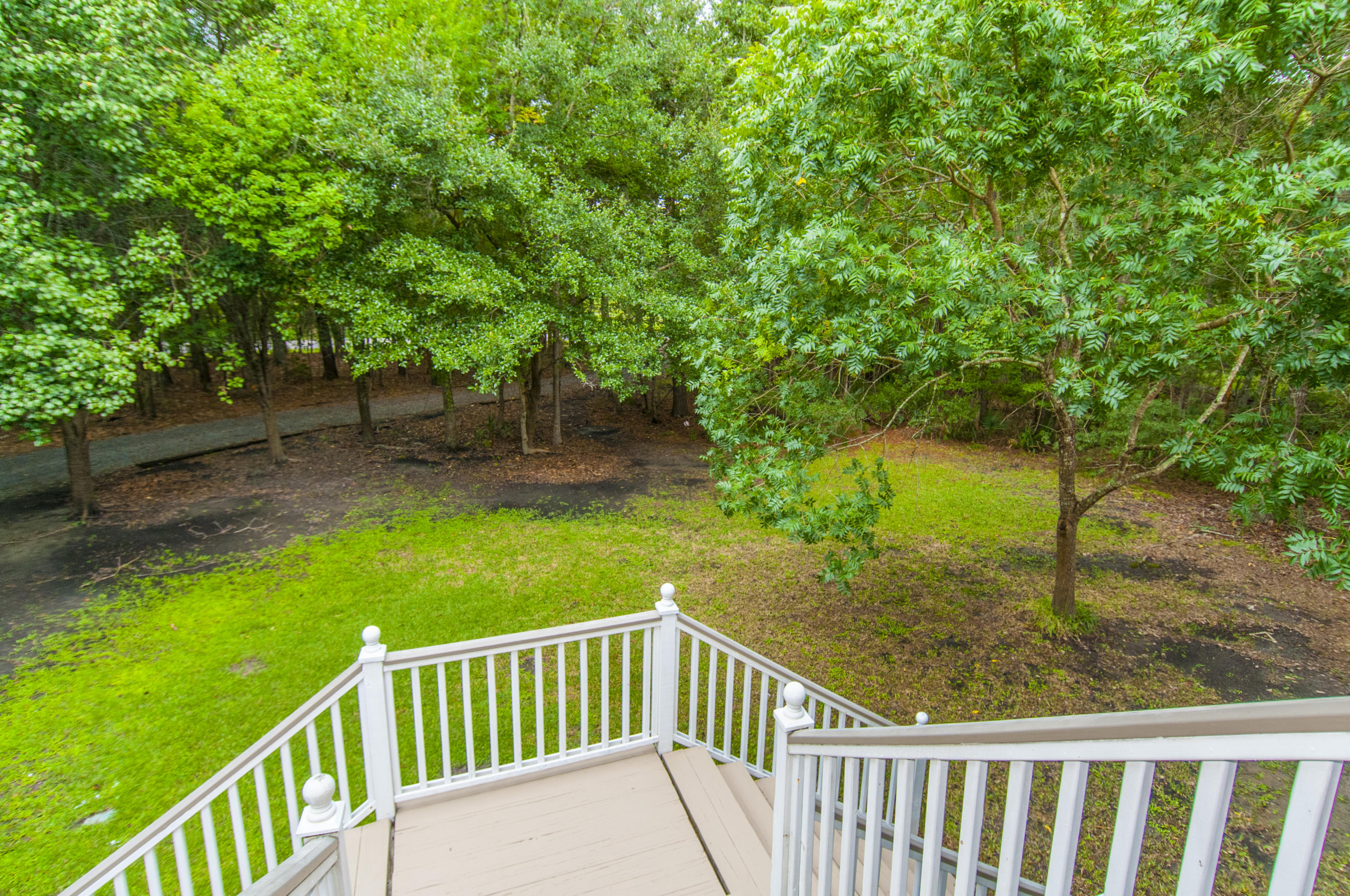 515 Commonwealth Road Mount Pleasant, SC 29466 - Photo 4 of 27 _DSC5017