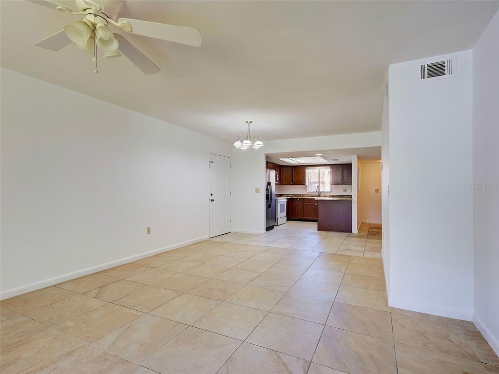 499 Albee Farm Road, Unit V11 Venice, FL 34285 - Photo 12 of 39