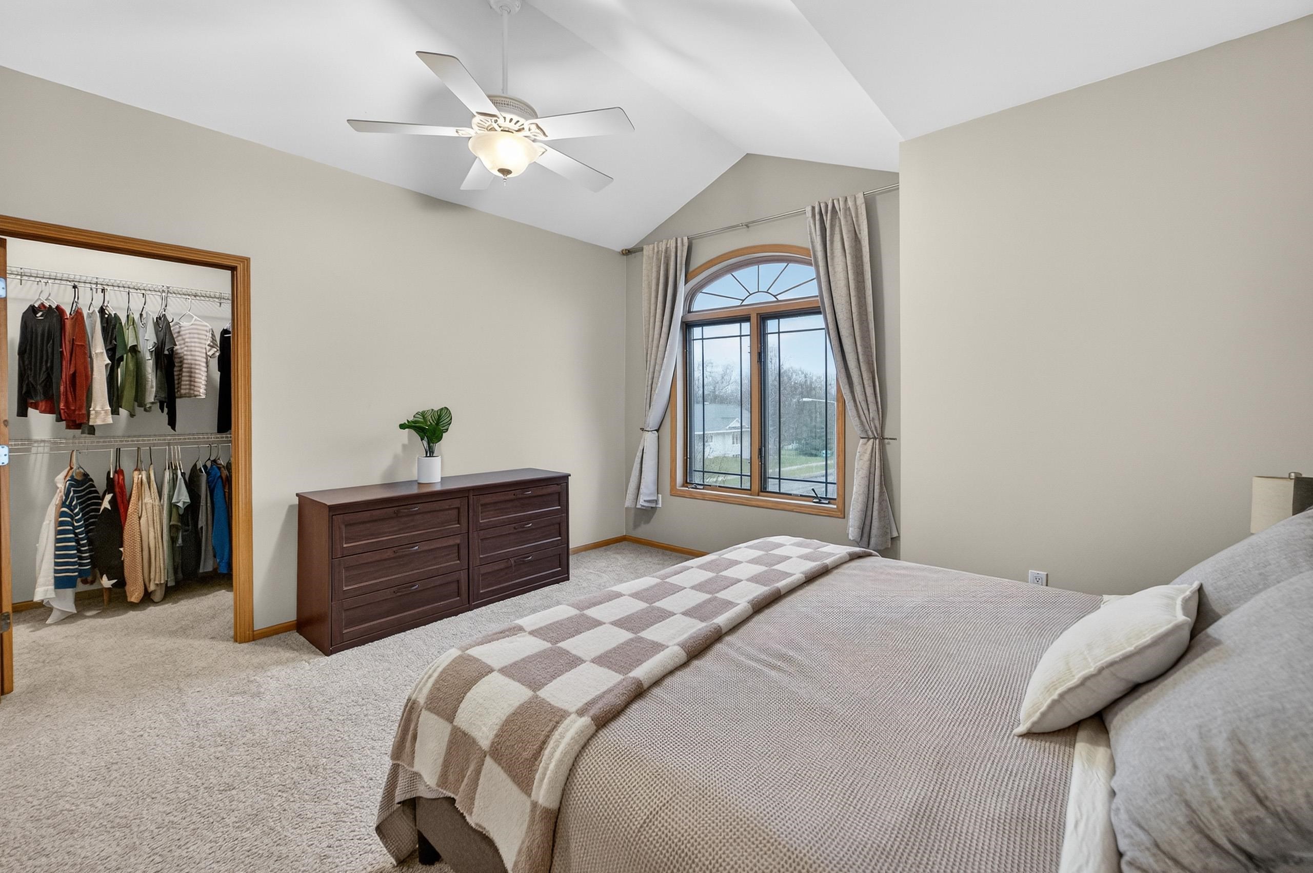 2653 Mica Road Fitchburg, WI 53711 - Photo 18 of 42