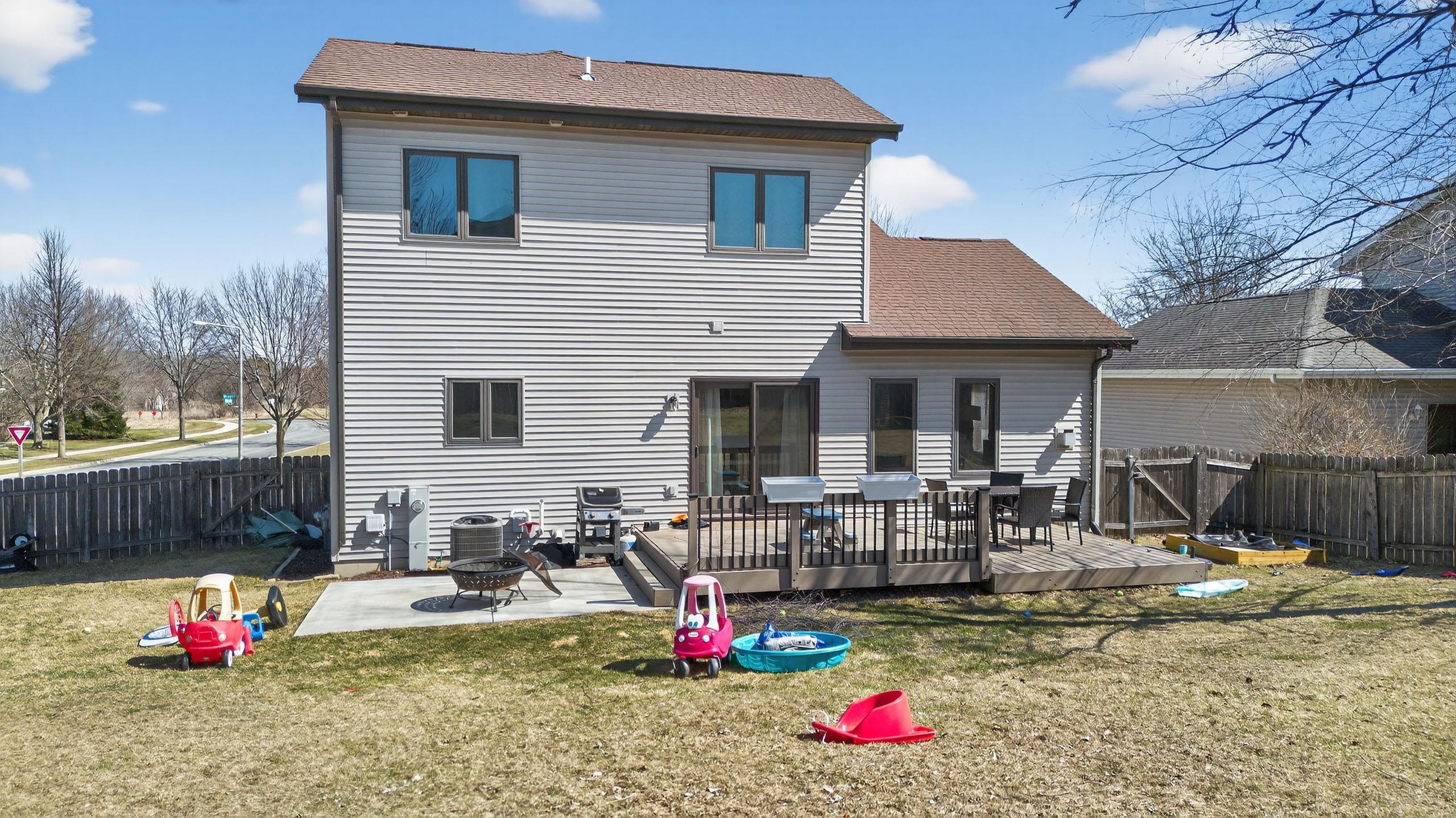 2653 Mica Road Fitchburg, WI 53711 - Photo 4 of 42