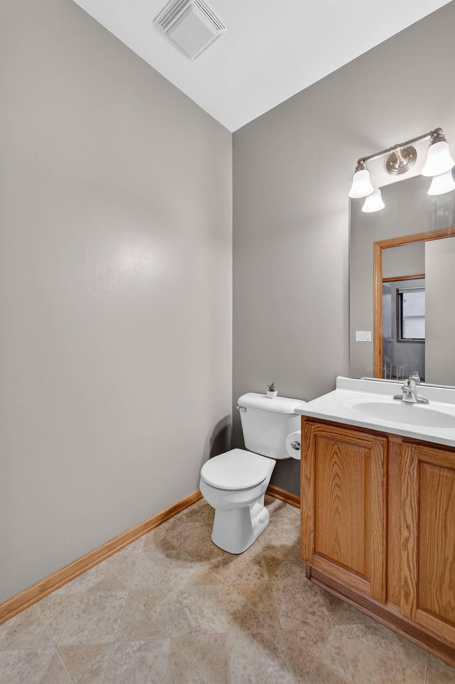 2653 Mica Road Fitchburg, WI 53711 - Photo 8 of 42