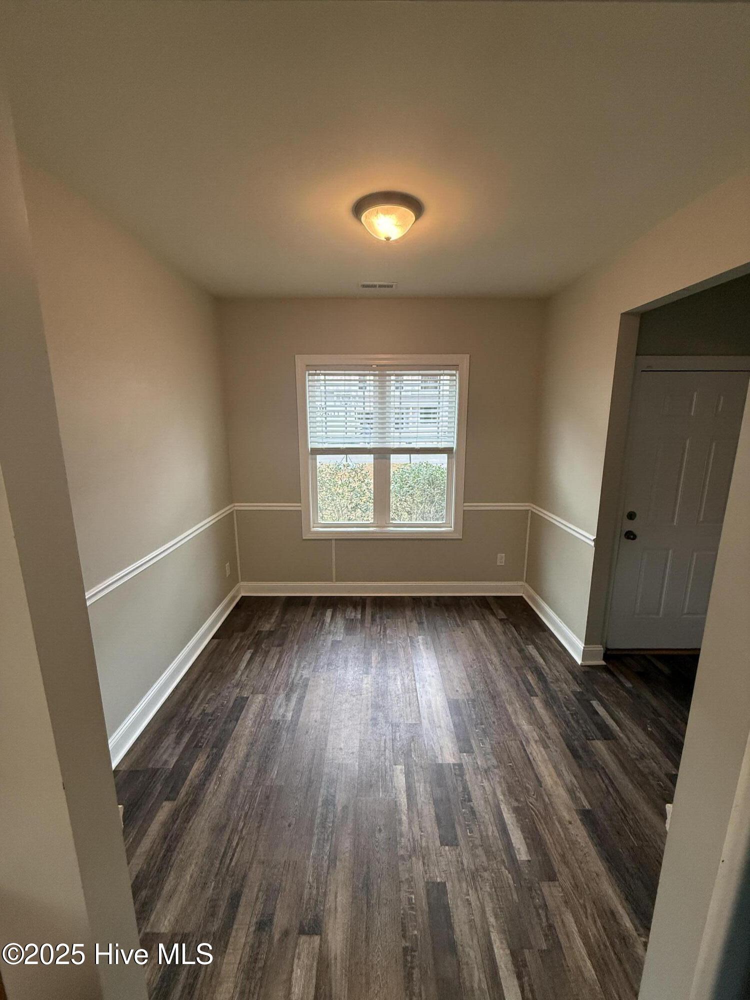 434 Peregrine Ridge Drive New Bern, NC 28560 - Photo 5 of 19 IMG_4239