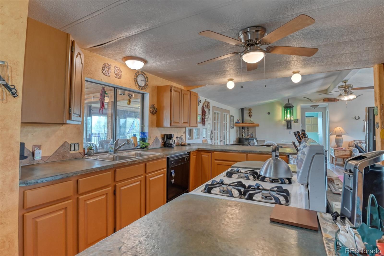 13075 Sunny Slope Road Peyton, CO 80831 - Photo 14 of 48 Gallery Image 14
