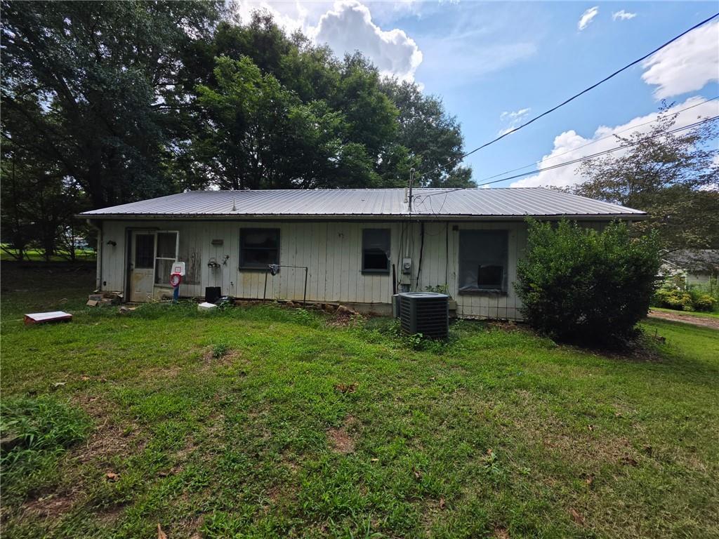 344 Mitchell Road Maysville, GA 30558 - Photo 2 of 5 Gallery Image 2