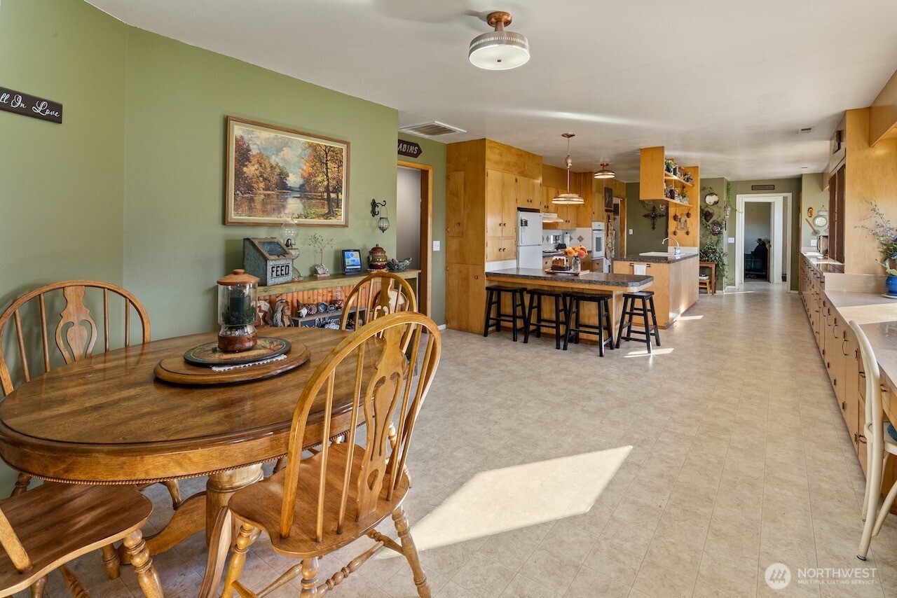 7271 Lyons Road Ellensburg, WA 98926 - Photo 4 of 40 Gallery Image 4