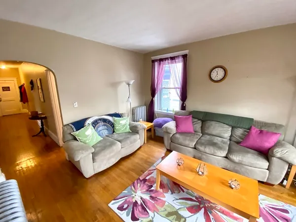 $3,250 | 15 Parkman Street, Unit 3B, Brookline, MA 02446