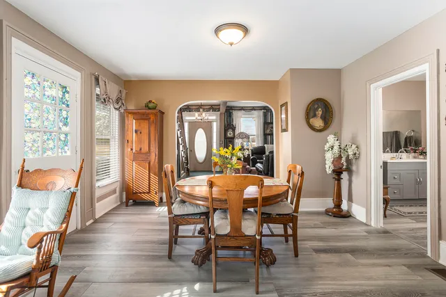 $245,000 | 55637 Bennett Road, Leonidas, MI 49066