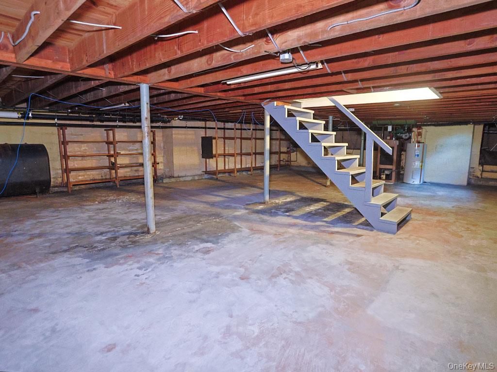 21 Pleasant View Road Poughkeepsie, NY 12603 - Photo 22 of 39 Gallery Image 22