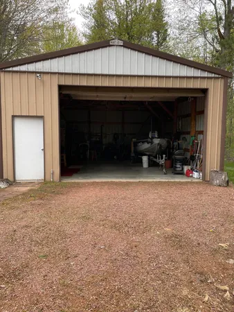 $210,000 | W13924 Lewis Lane, Silver Cliff, WI 54104