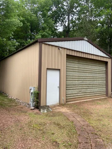 $210,000 | W13924 Lewis Lane, Silver Cliff, WI 54104