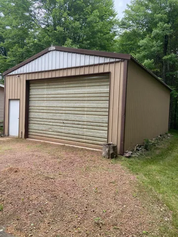 $210,000 | W13924 Lewis Lane, Silver Cliff, WI 54104