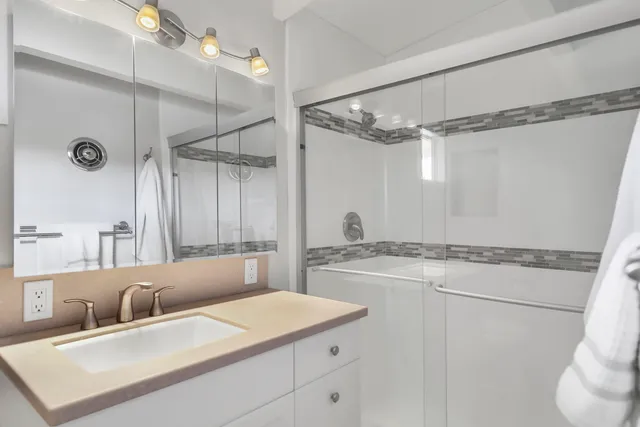 $349,000 | 46173 Highway 74, Unit 5, Palm Desert, CA 92260