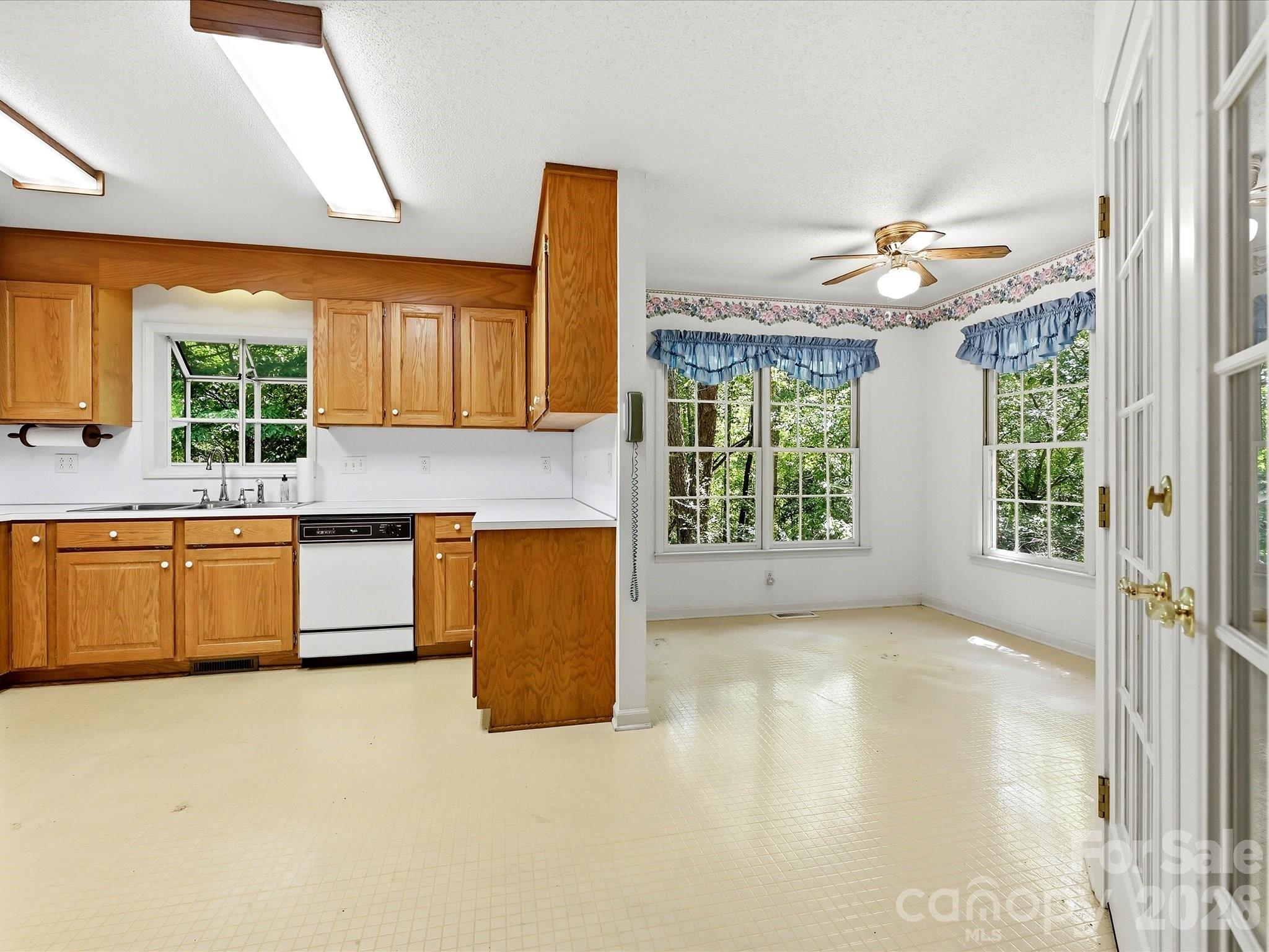 5950 King Wilkinson Road Denver, NC 28037 - Photo 13 of 34