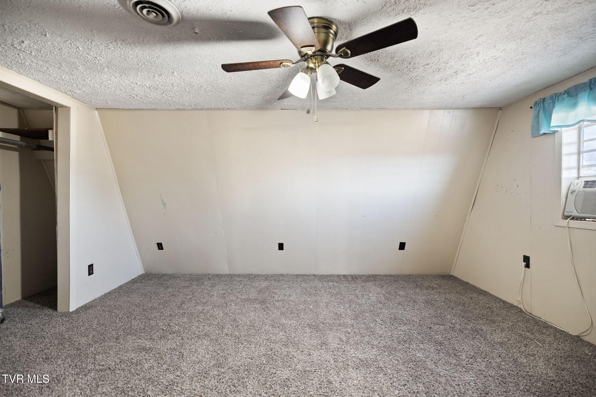 249 Childs Lane La Follette, TN 37766 - Photo 22 of 50 22