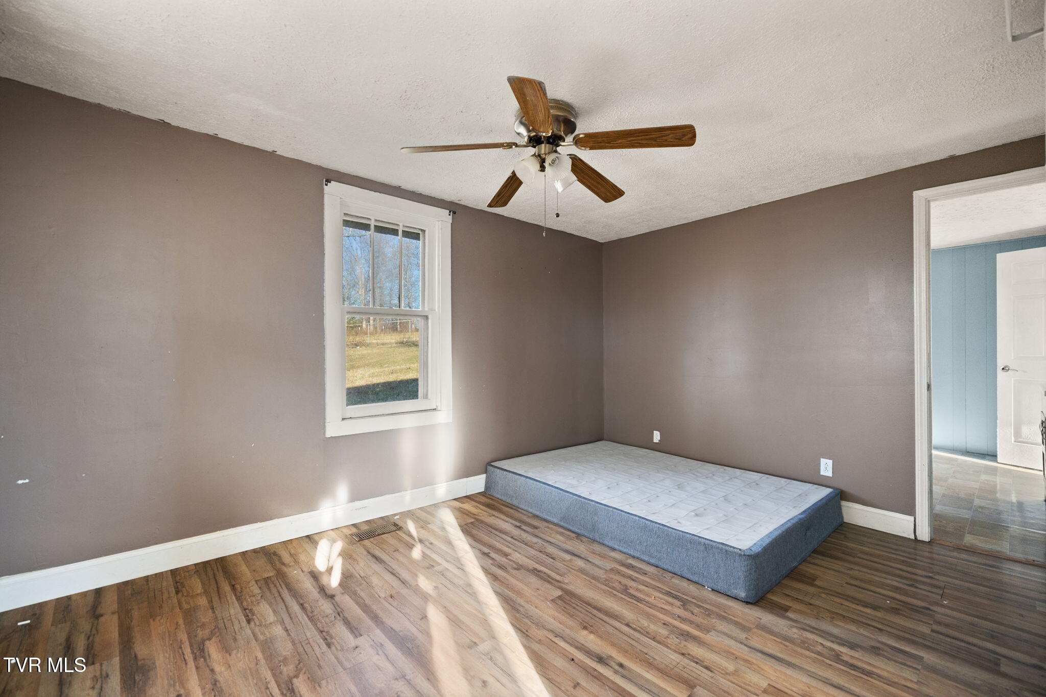 249 Childs Lane La Follette, TN 37766 - Photo 9 of 50 9