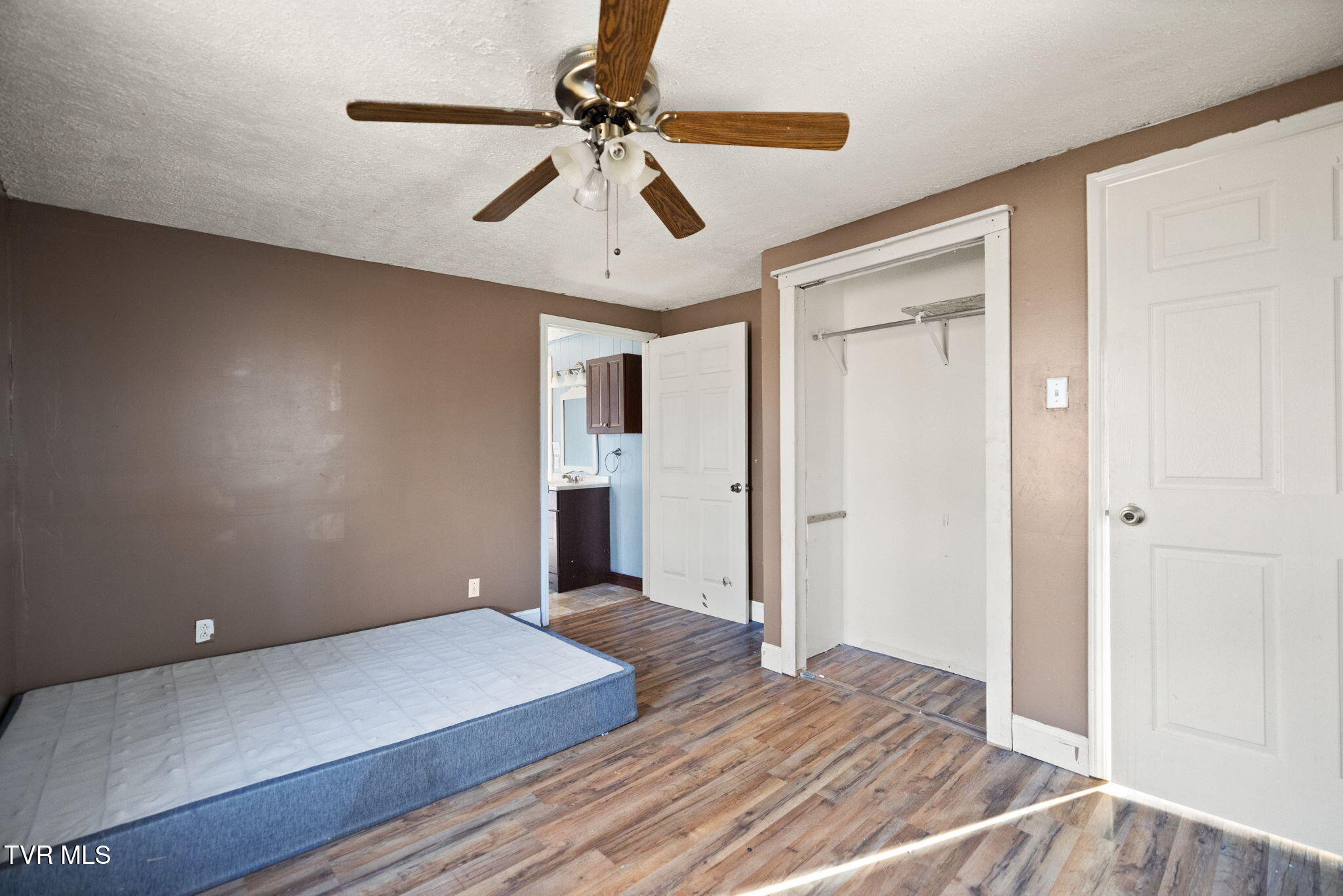 249 Childs Lane La Follette, TN 37766 - Photo 10 of 50 10