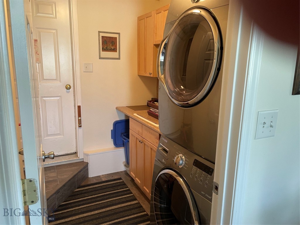 682 East River Road Pray, MT 59065 - Photo 34 of 100 Home 1 - Laundry Room