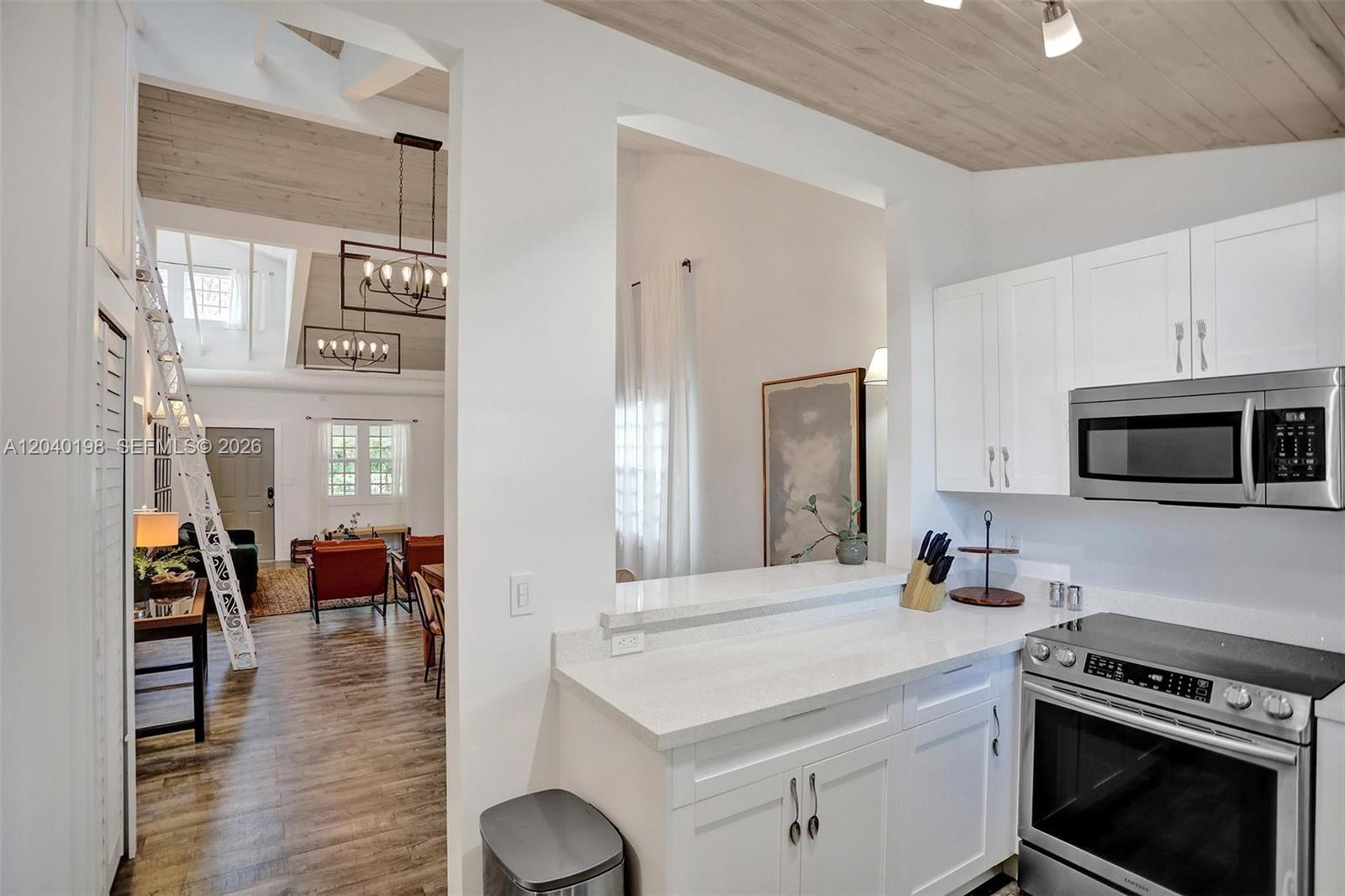 421 Northeast 70th Street Miami, FL 33138 - Photo 31 of 51