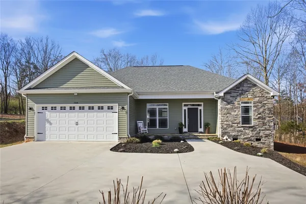 $414,900 | 508 Ivy Spring Court, Seneca, SC 29678