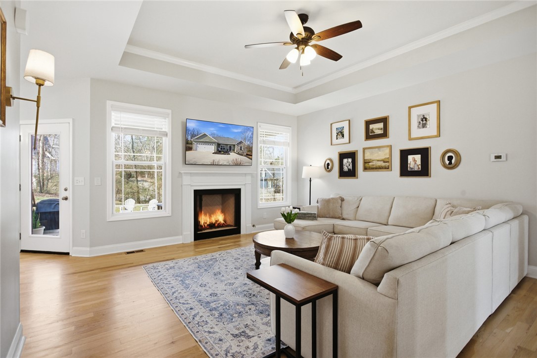 508 Ivy Spring Court Seneca, SC 29678 - Photo 9 of 46