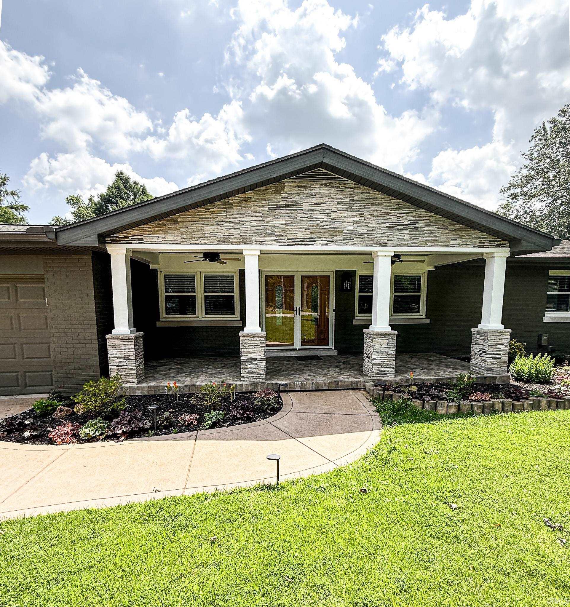 15703 Old State Road Evansville, IN 47725 - Photo 2 of 49