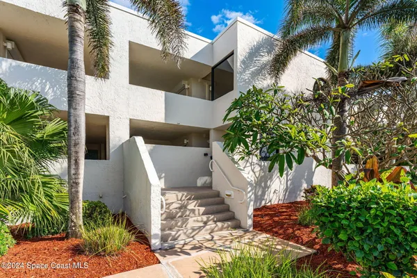 $695,000 | 2207 Atlantic Street, Unit 825, Melbourne Beach, FL 32951
