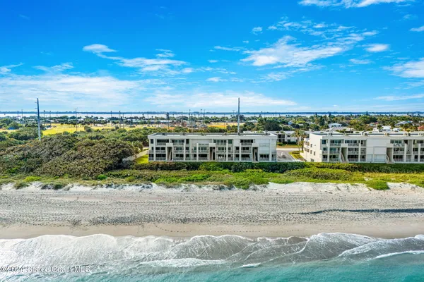 $695,000 | 2207 Atlantic Street, Unit 825, Melbourne Beach, FL 32951