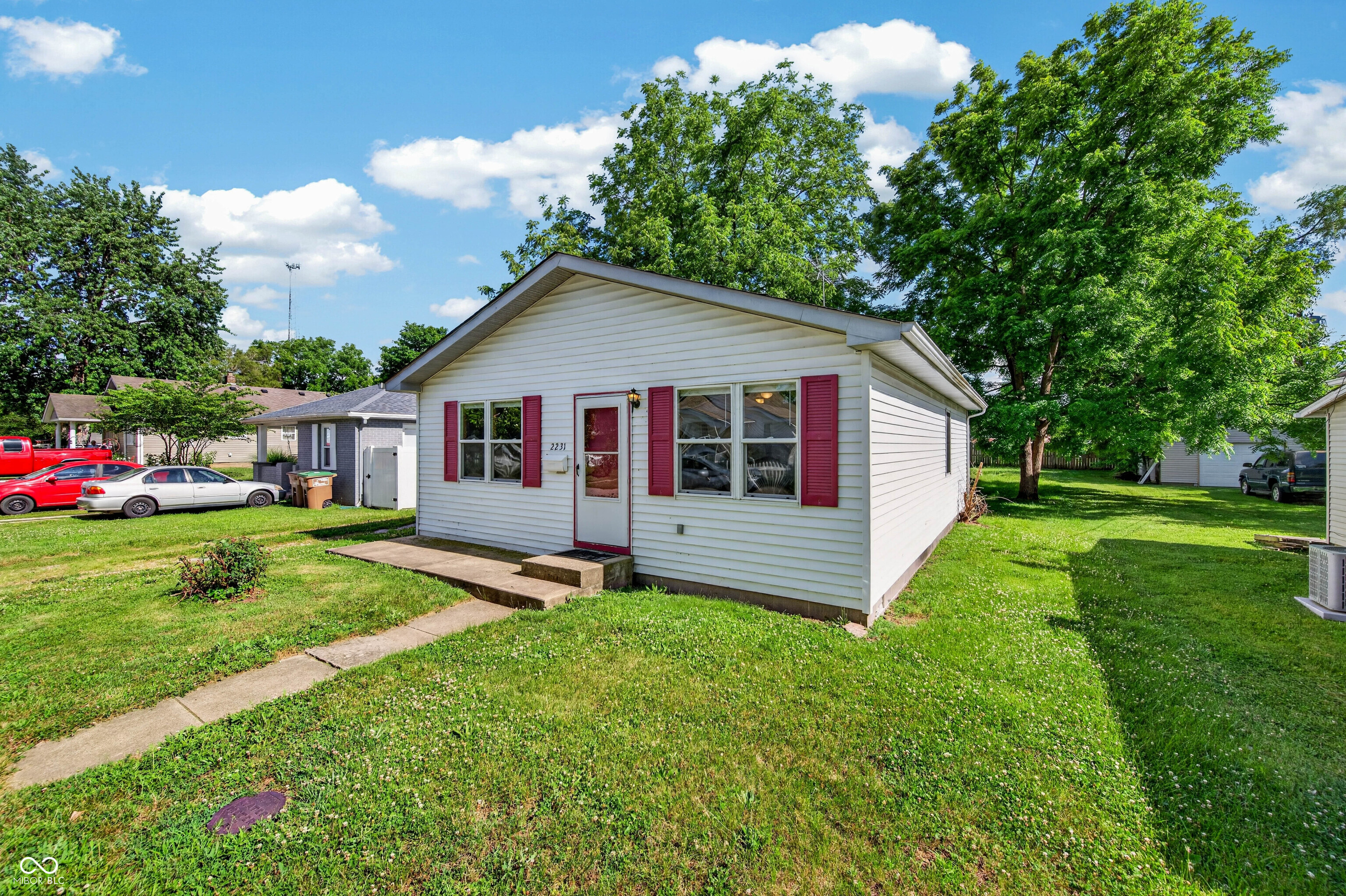 2231 Mapleton Court Columbus, IN 47201 - Photo 28 of 34