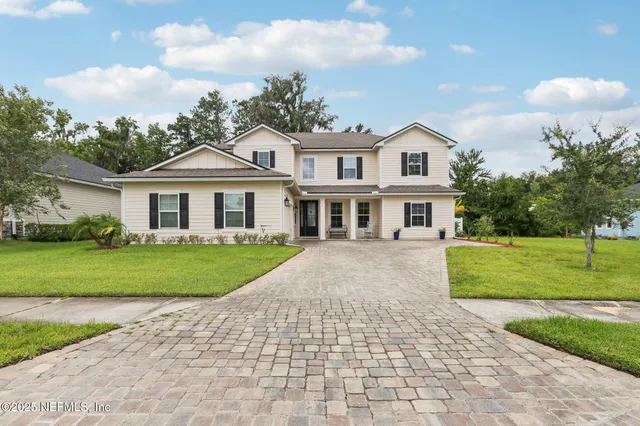 $674,000 | 1919 Silo Oaks Place, Middleburg, FL 32068