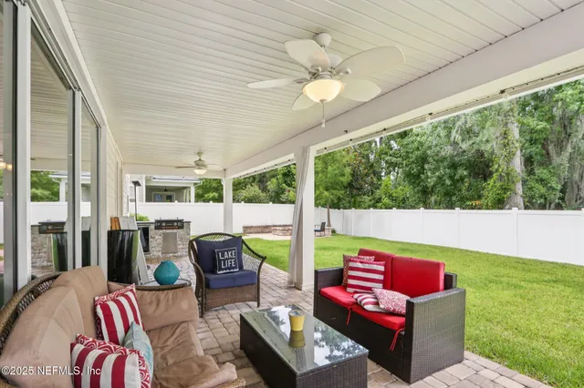 $674,000 | 1919 Silo Oaks Place, Middleburg, FL 32068