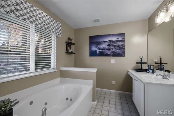 $455,000 | 1375 Mosswoods Drive, Fenton, MO 63026