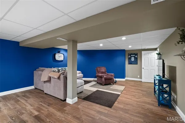 $455,000 | 1375 Mosswoods Drive, Fenton, MO 63026