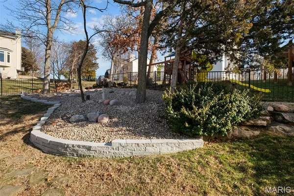 $455,000 | 1375 Mosswoods Drive, Fenton, MO 63026