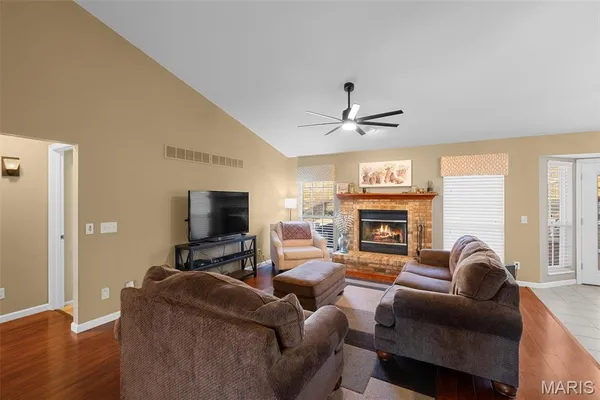 $455,000 | 1375 Mosswoods Drive, Fenton, MO 63026