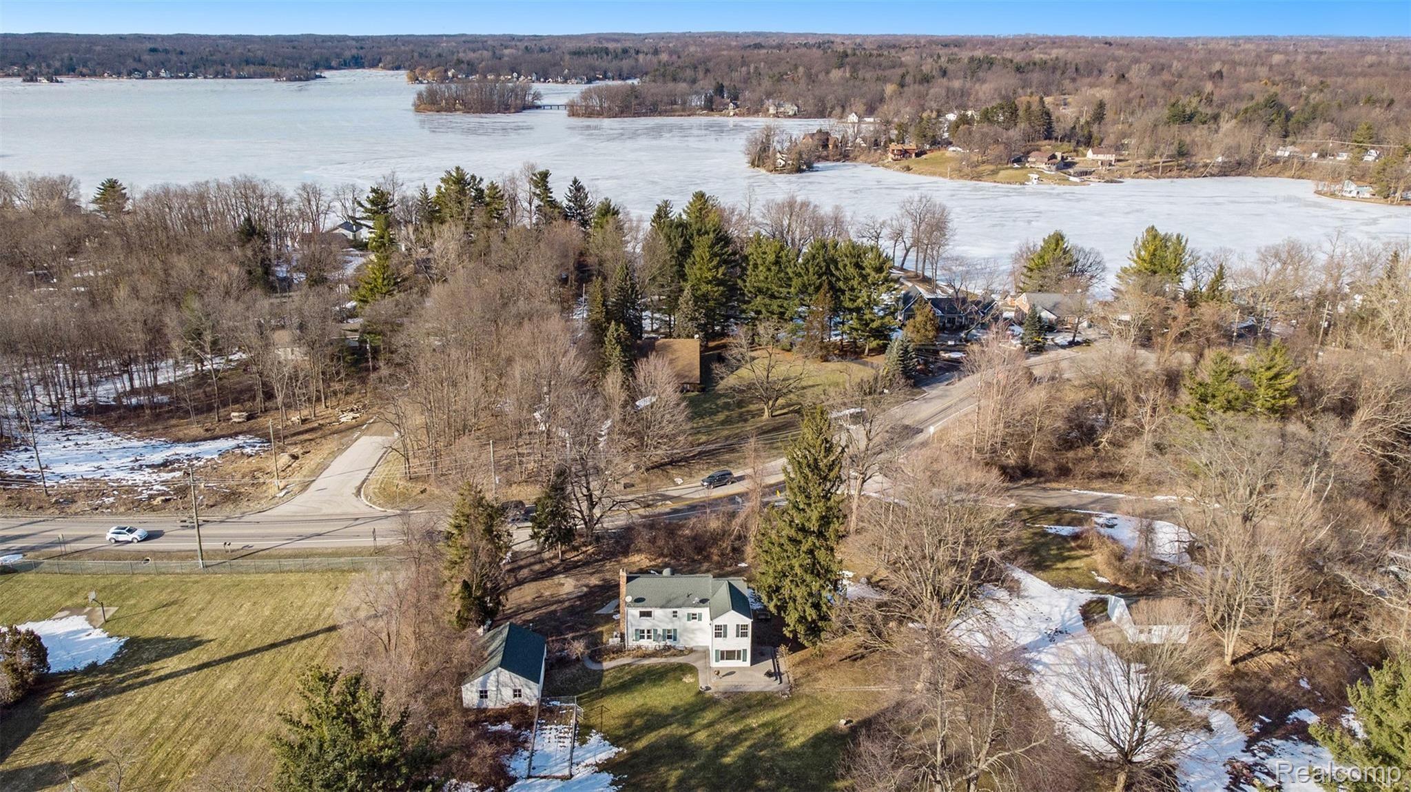 1458 Rochester Road Leonard, MI 48367 - Photo 32 of 32 DJI_0462.jpg