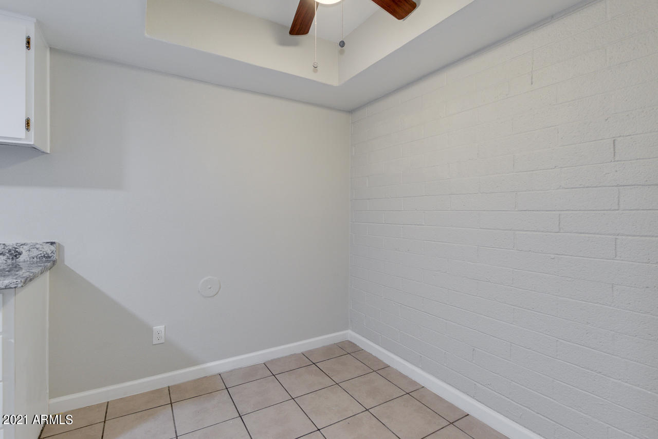 4016 West Camelback Road Phoenix, AZ 85019 - Photo 6 of 18 06-Camelback