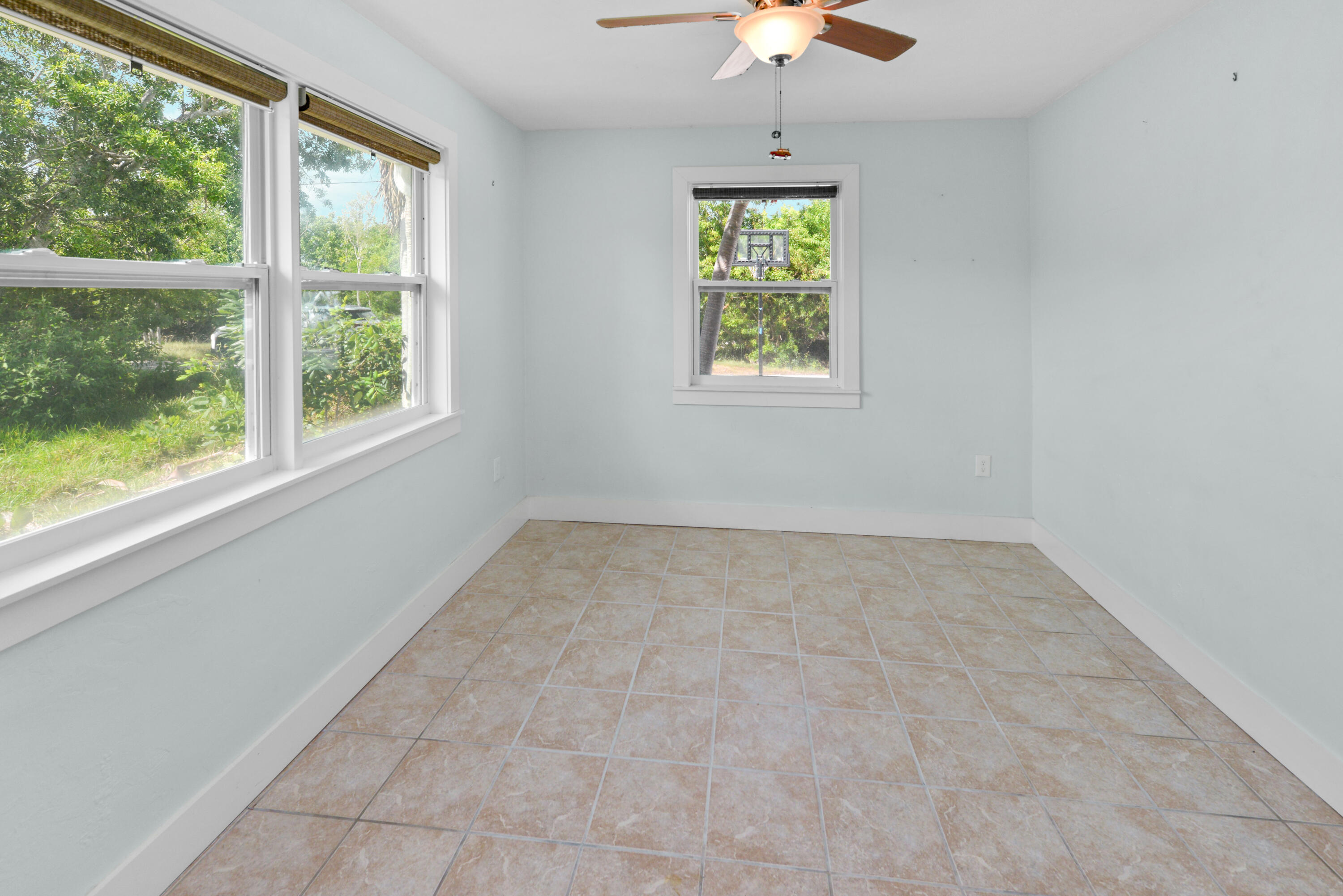 30868 Malaga Lane Big Pine Key, FL 33043 - Photo 22 of 34 an empty room with a window