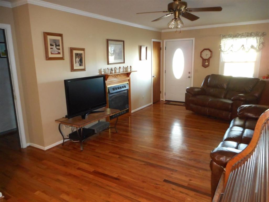 428 Earle's Grove Road Westminster, SC 29693 - Photo 8 of 24 Gallery Image 8