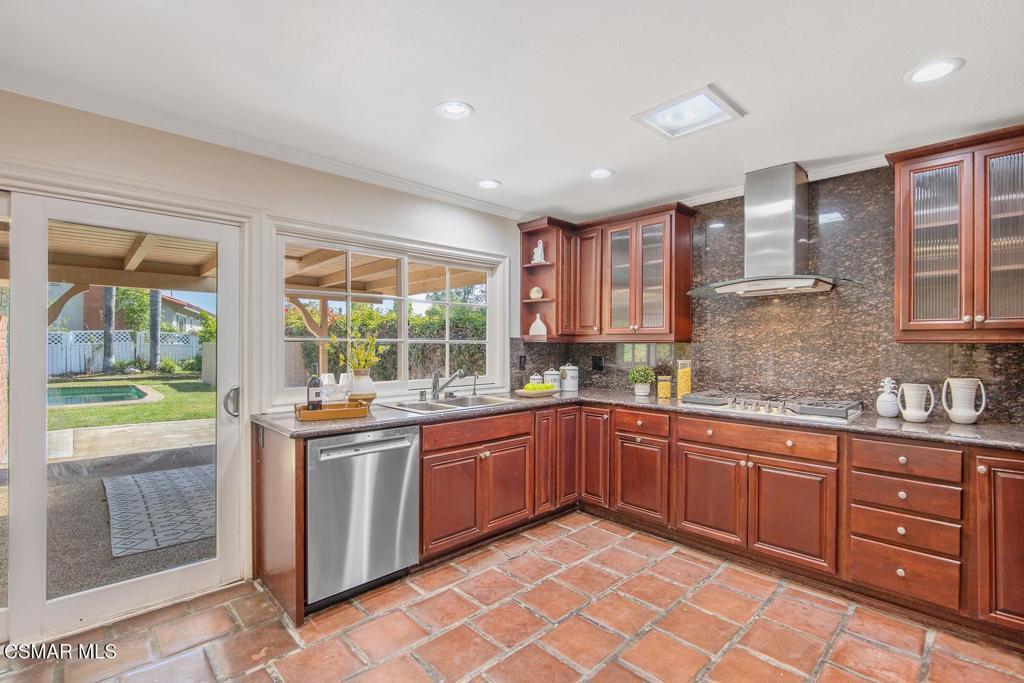 1832 Fallview Road Westlake Village, CA 91361 - Photo 17 of 41