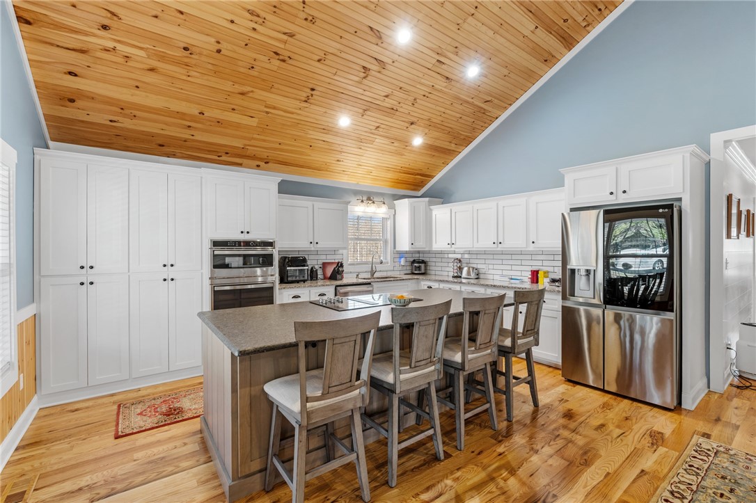 1122 Midway Road Pickens, SC 29671 - Photo 16 of 41
