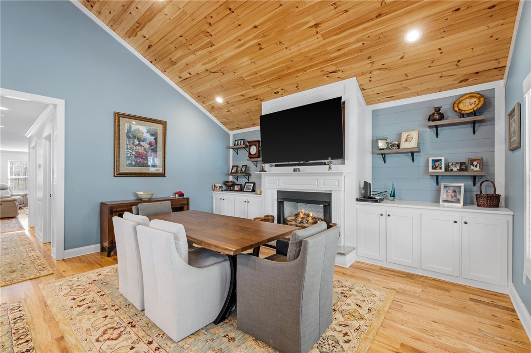 1122 Midway Road Pickens, SC 29671 - Photo 22 of 41