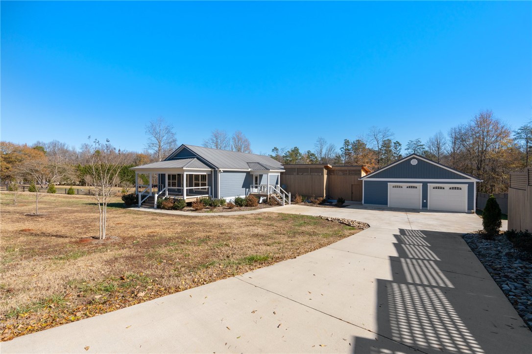 1122 Midway Road Pickens, SC 29671 - Photo 39 of 41