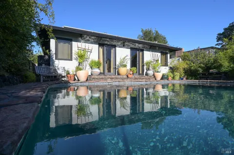 $695,000 | 2111 Humboldt Street, Santa Rosa, CA 95404