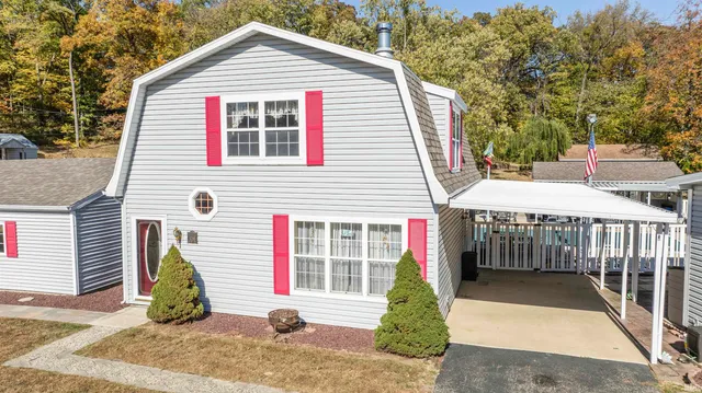 $499,000 | 5785 Golden Hills Road, Monticello, IN 47960