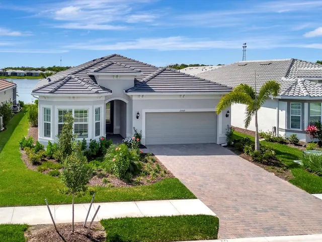 $739,900 | 25509 Royal Tern Lane, Englewood, FL 34223